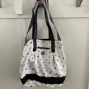 Lululemon Gym bag / tote - EUC